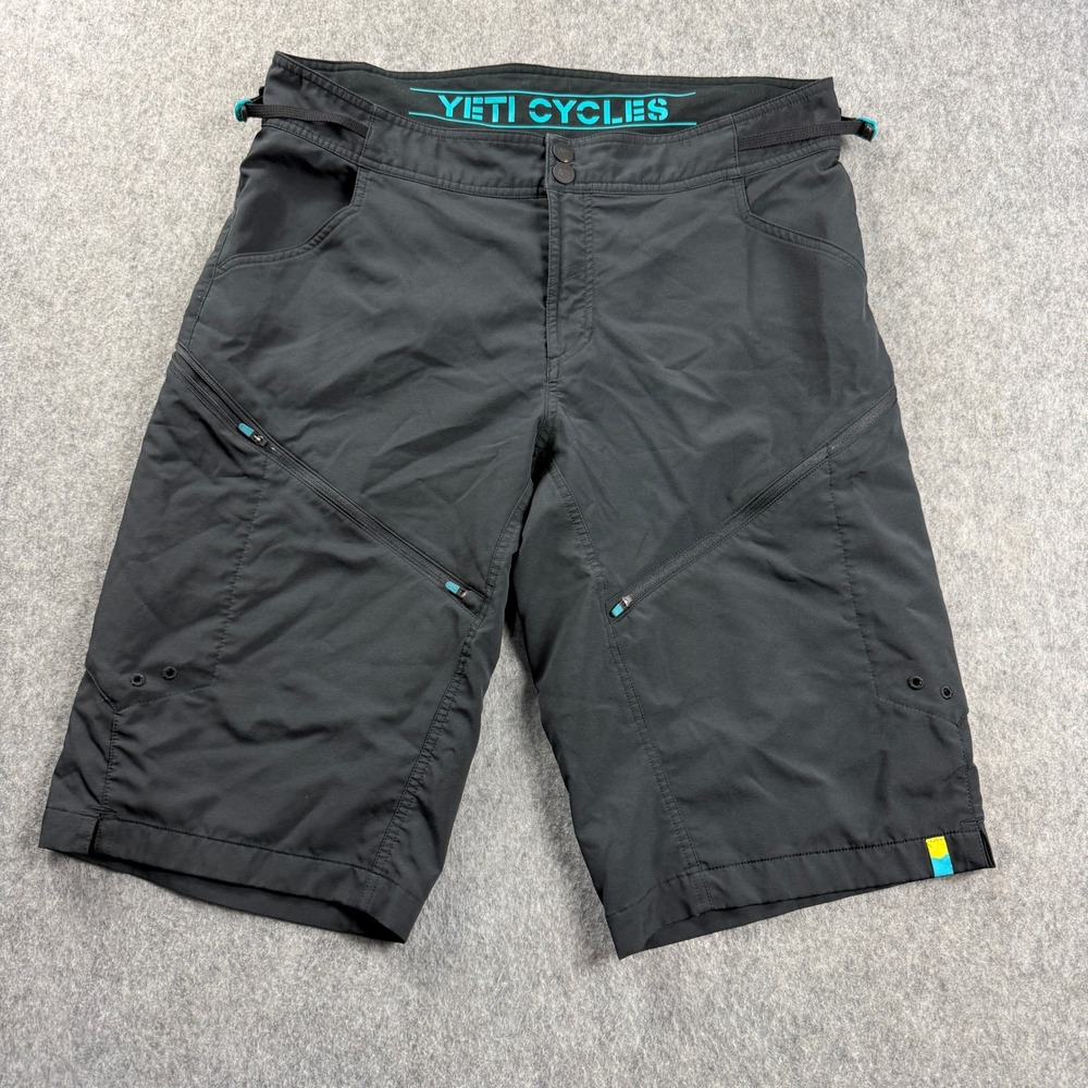 Yeti Cycles Mens Bike Shorts Large Black Mountain Technical MTB Trail Enduro